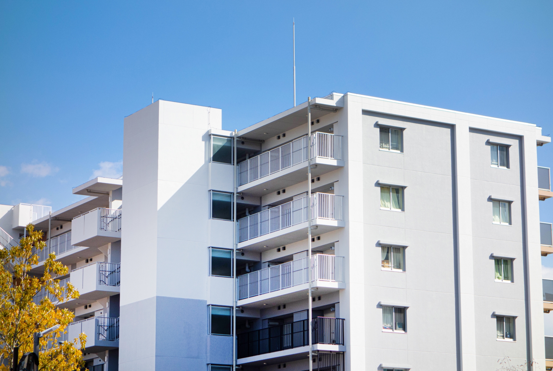 遠目から見たマンション