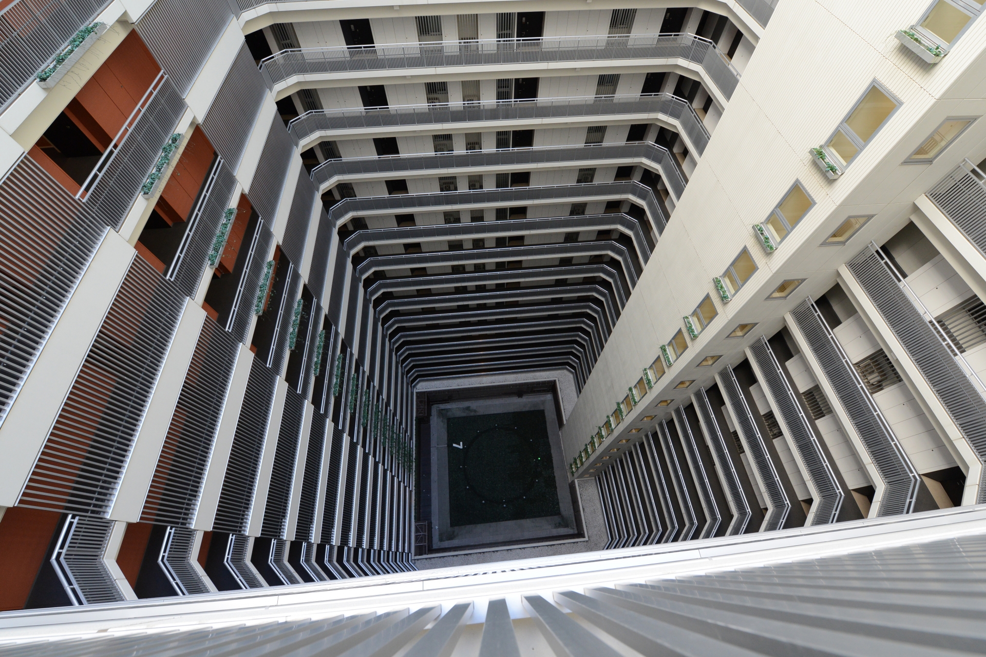 マンションの吹き抜け