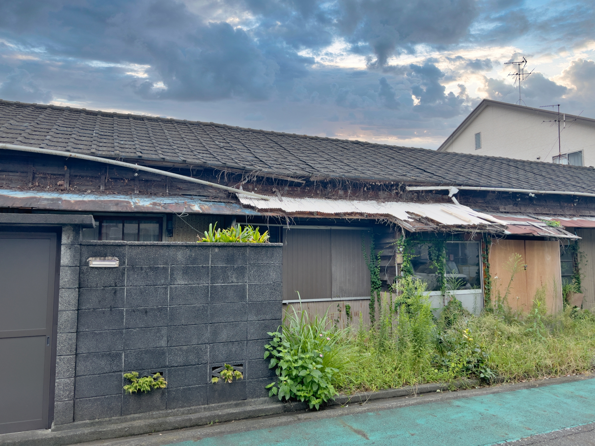 放置された廃屋